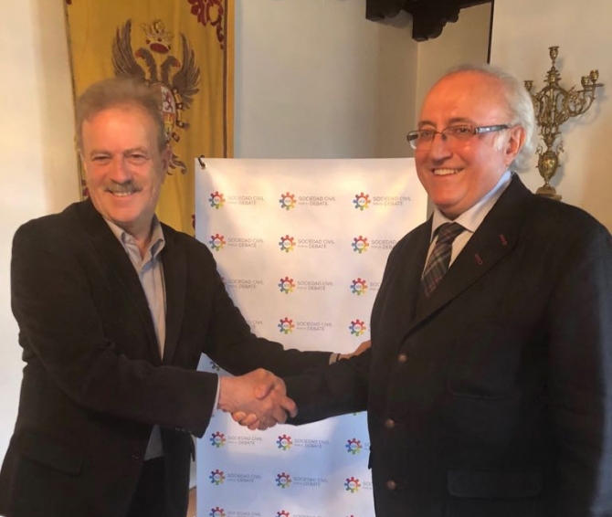 La Fundación César Egido Serrano y Sociedad Civil por el Debate firman un convenio de colaboración para impulsar la convivencia y la paz social.